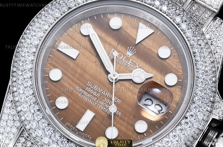 0704 ROLSUB0477B – Submariner 904 Dia Dia Dia OTE JVS A Vibrant 1057